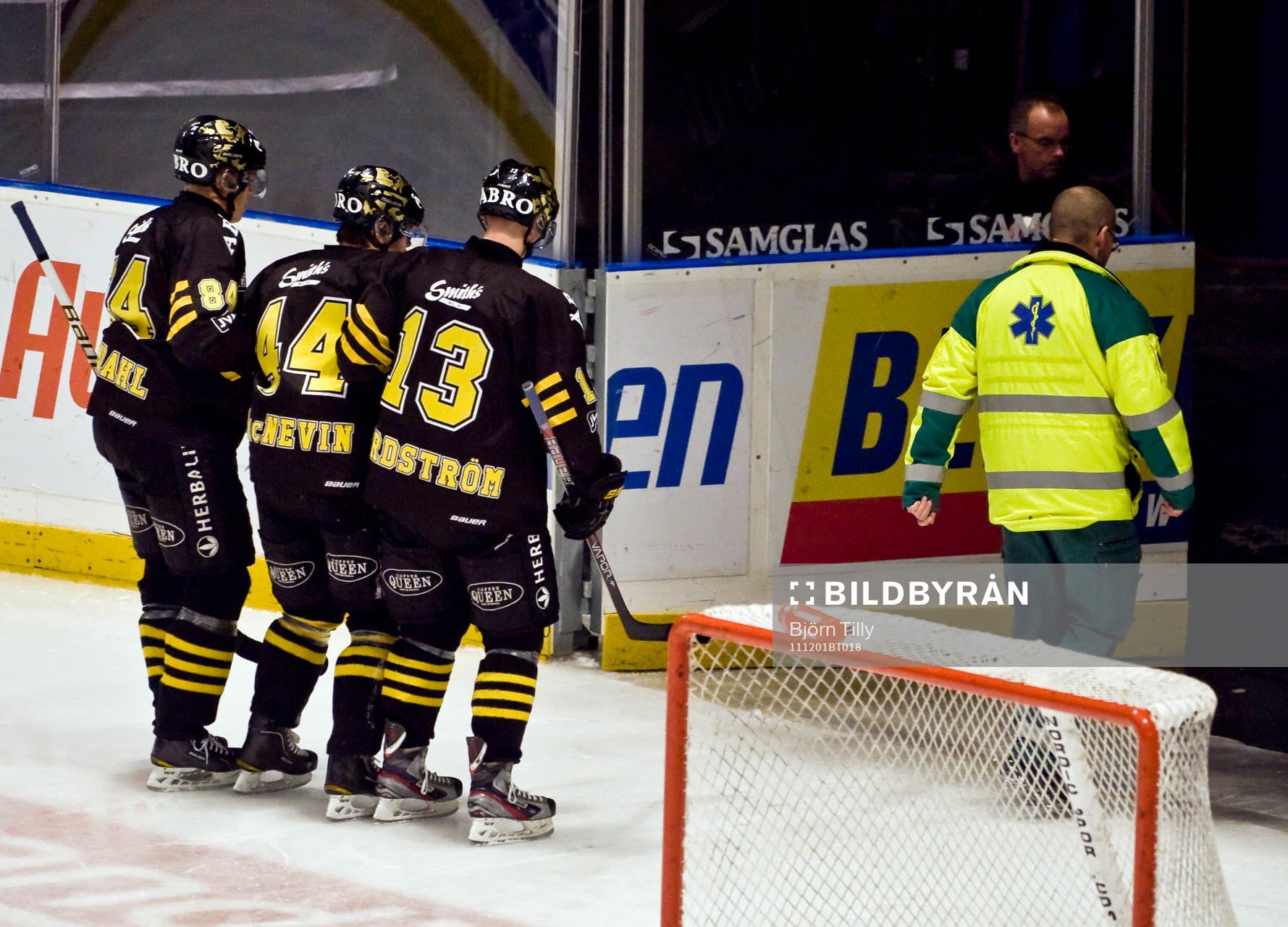 Josh Macnevin, AIK hjälps av isen