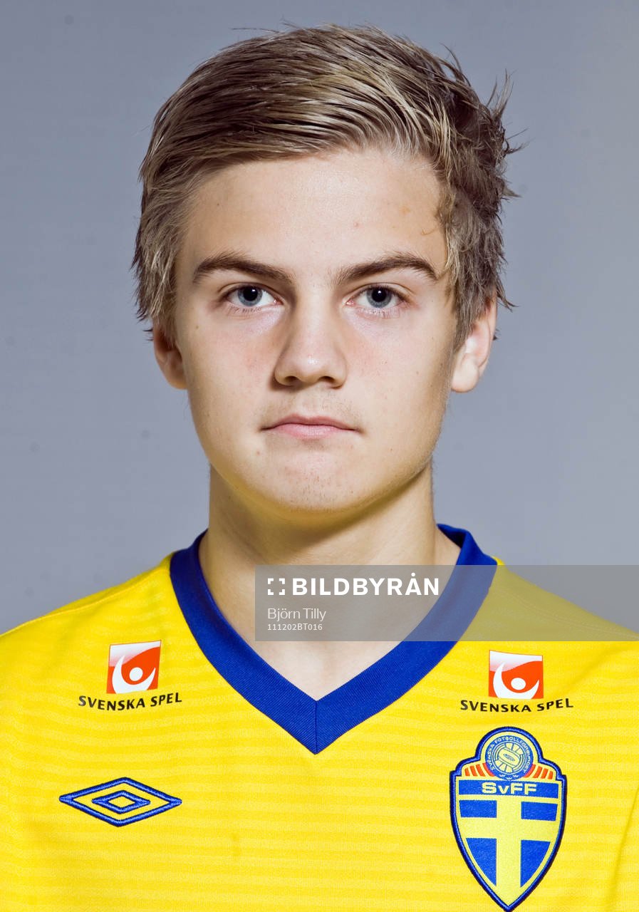 Oskar Ålgars, Sverige