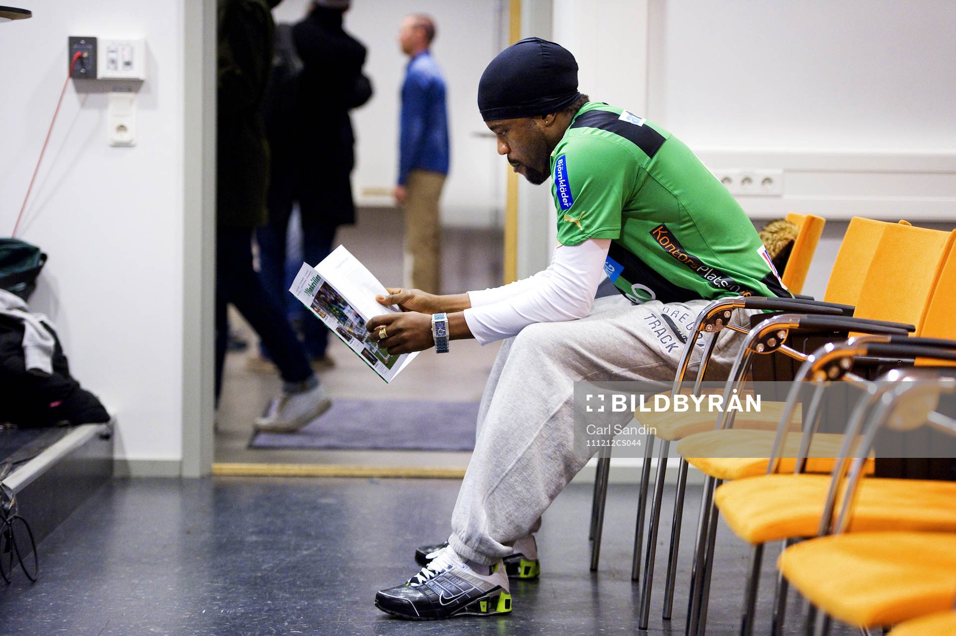 Peter Ijeh, Gais, innan presskonferensen