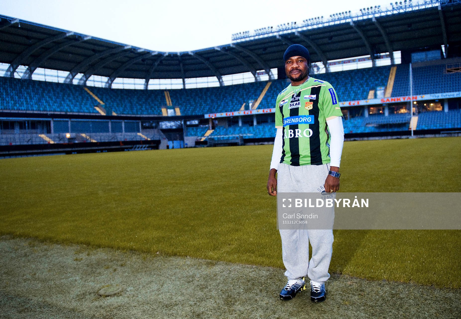 Peter Ijeh, Gais