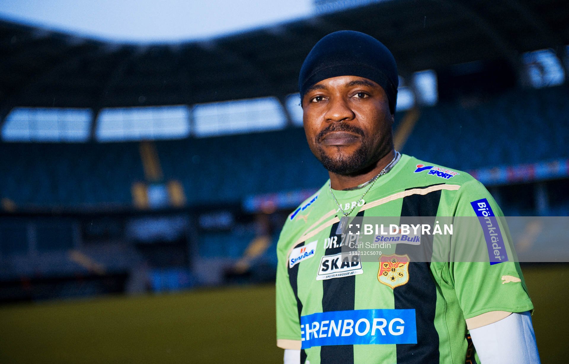 Peter Ijeh, Gais