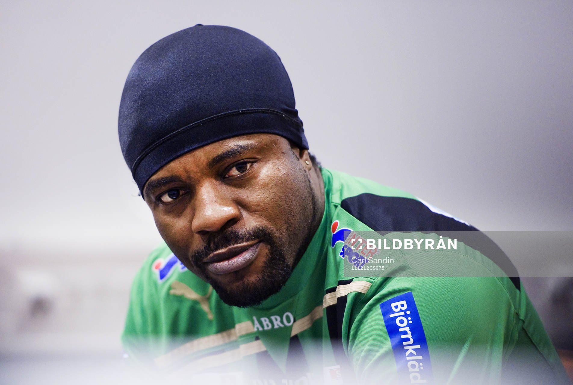 Peter Ijeh, Gais