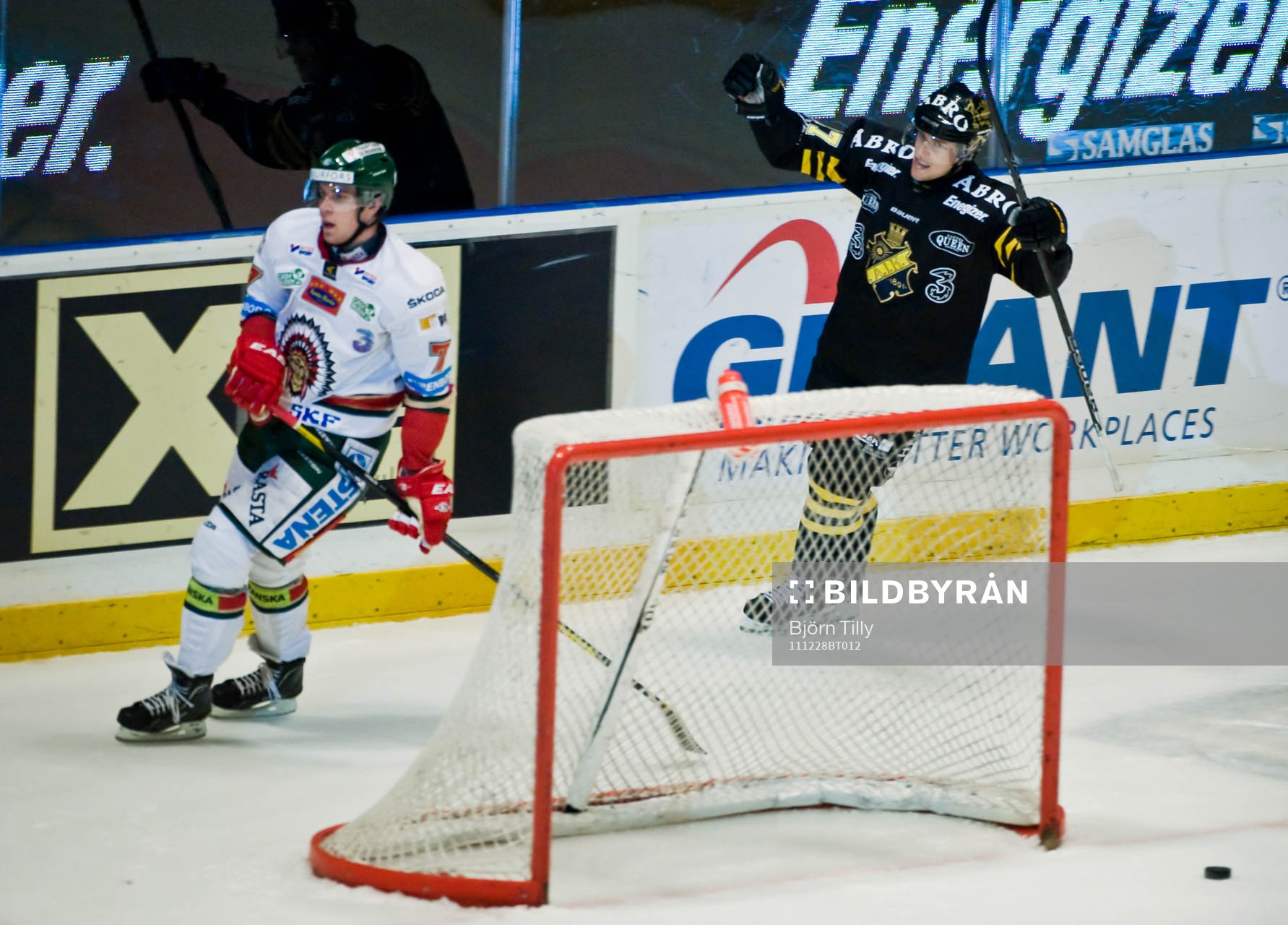 Henrik Tömmernes, Frölunda och Robert Rosén, AIK