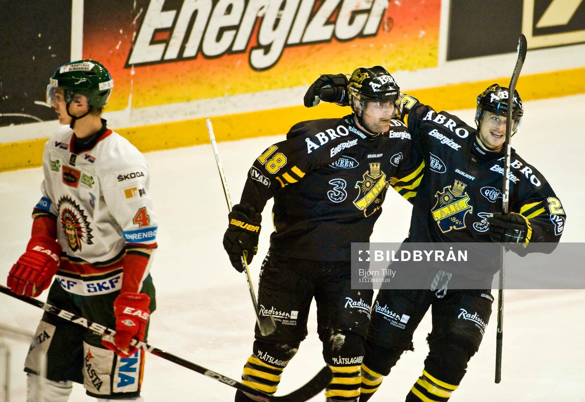 Viktor Svedberg, Frölunda, Kent McDonell och Johannes