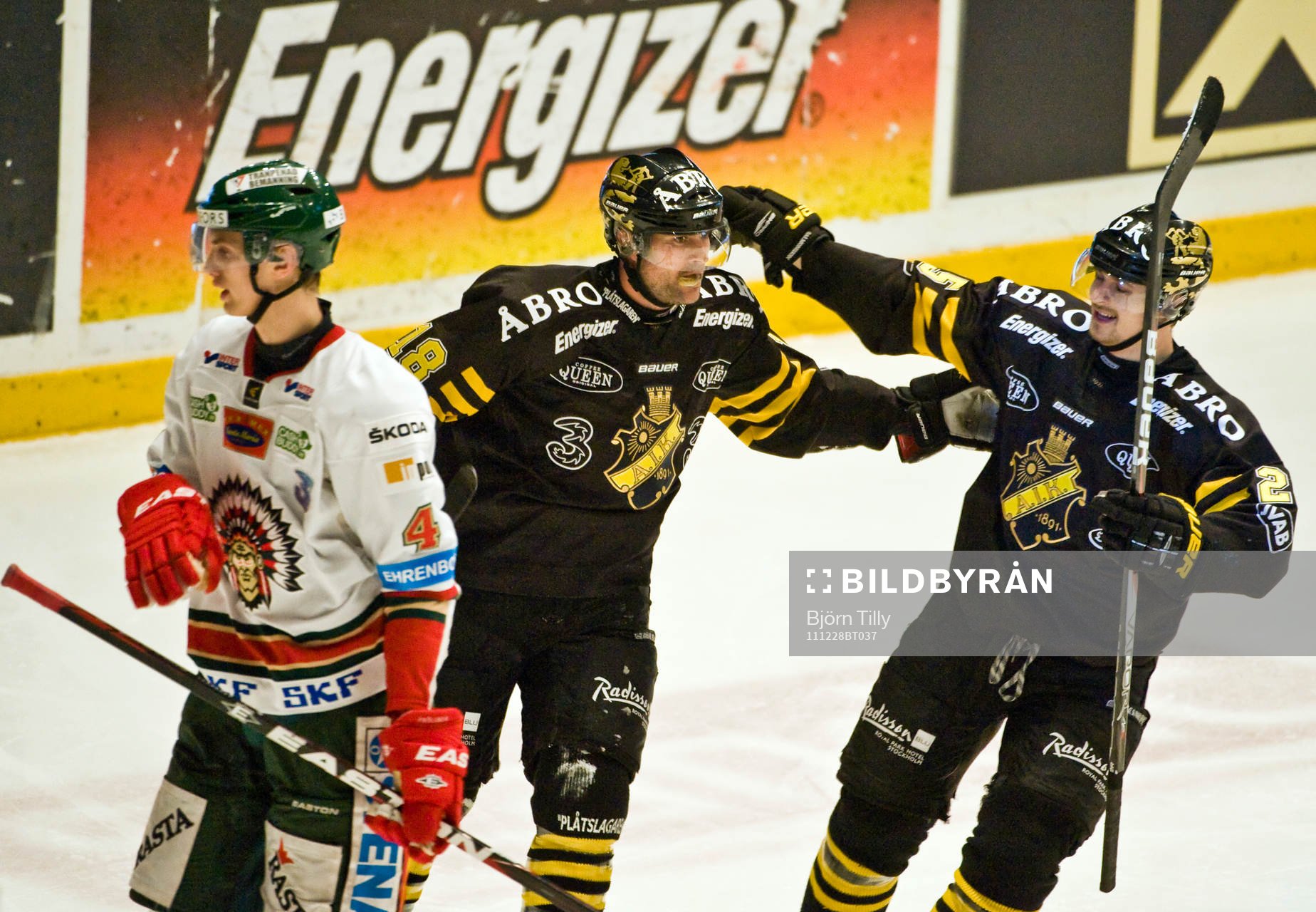 Viktor Svedberg, Frölunda, Kent McDonell och Johannes