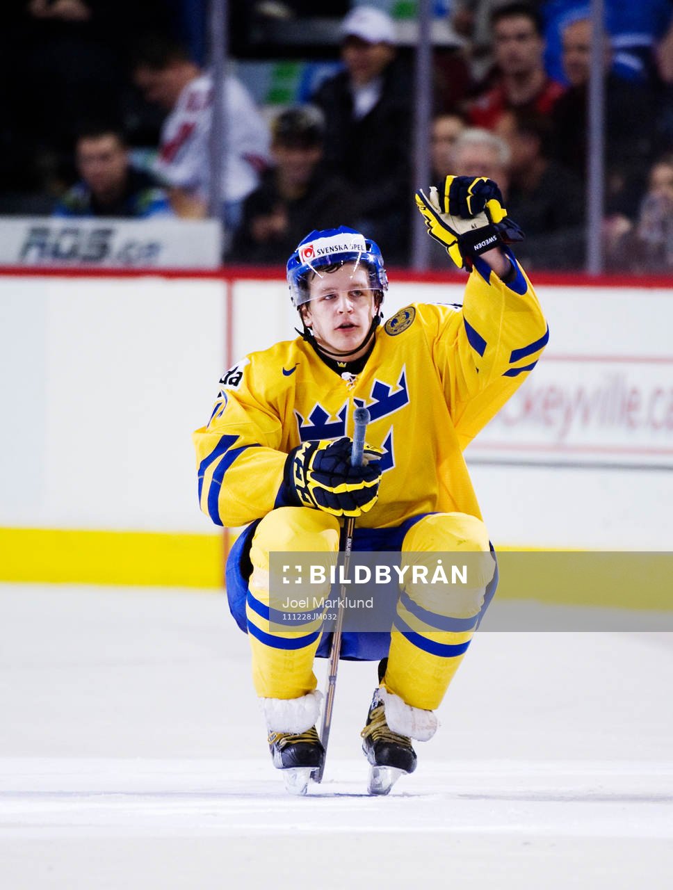 Max Friberg, Sverige, gör en målgest
