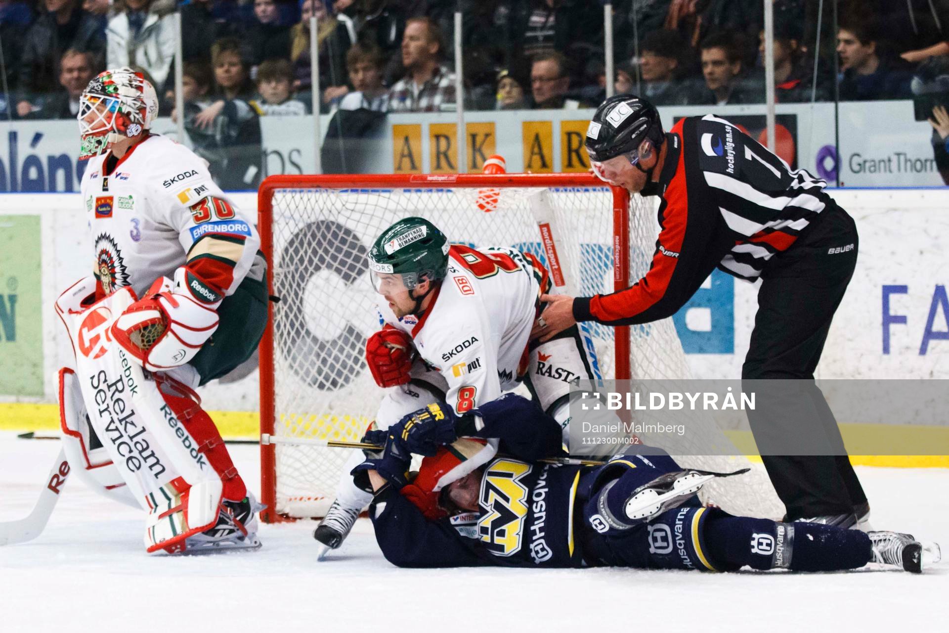 Fredrik Eriksson, Frölunda på Adam Almqvist, HV71. Ulf