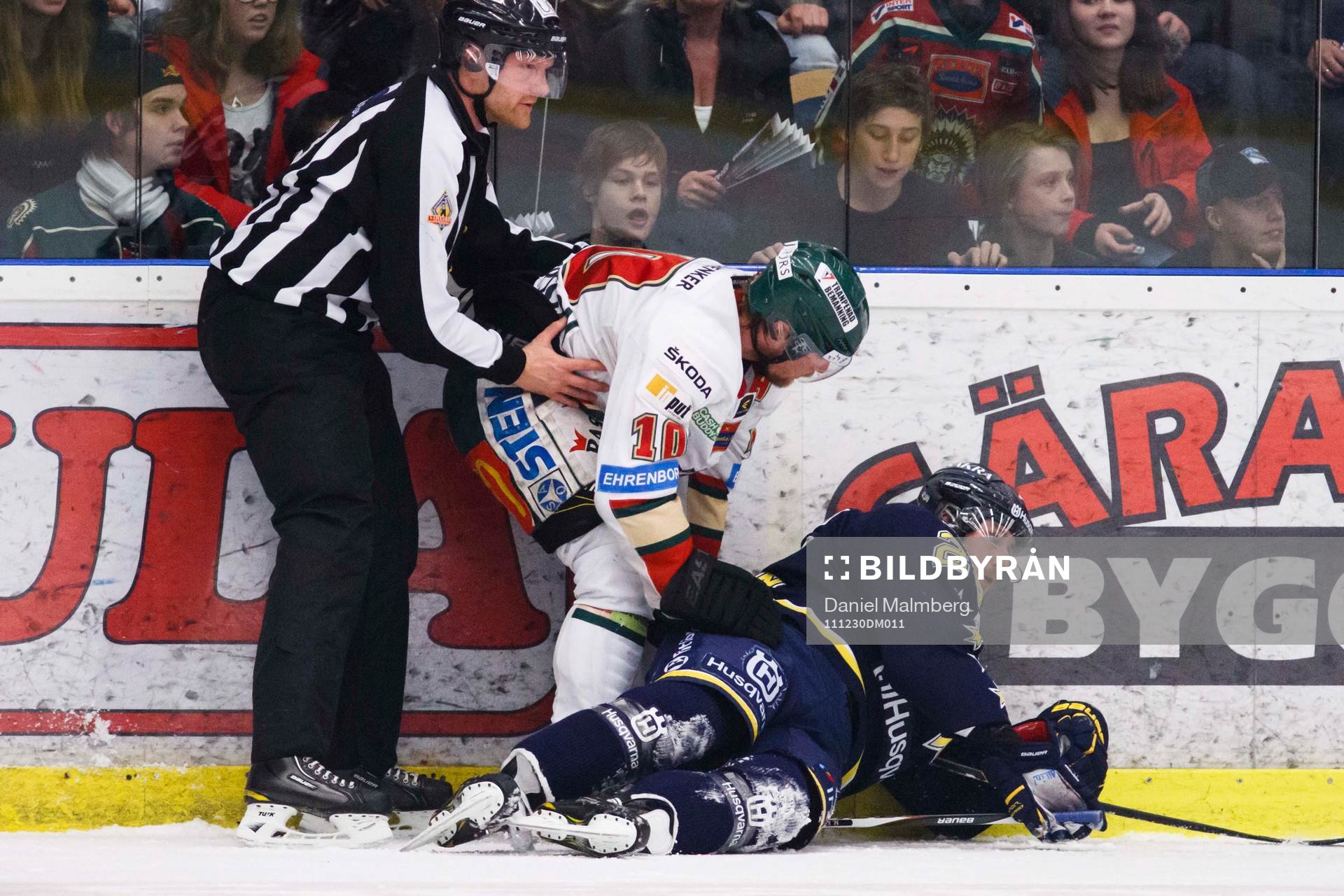 Fredrik Pettersson, Frölunda HC ifrån Morten Ask, HV71.
