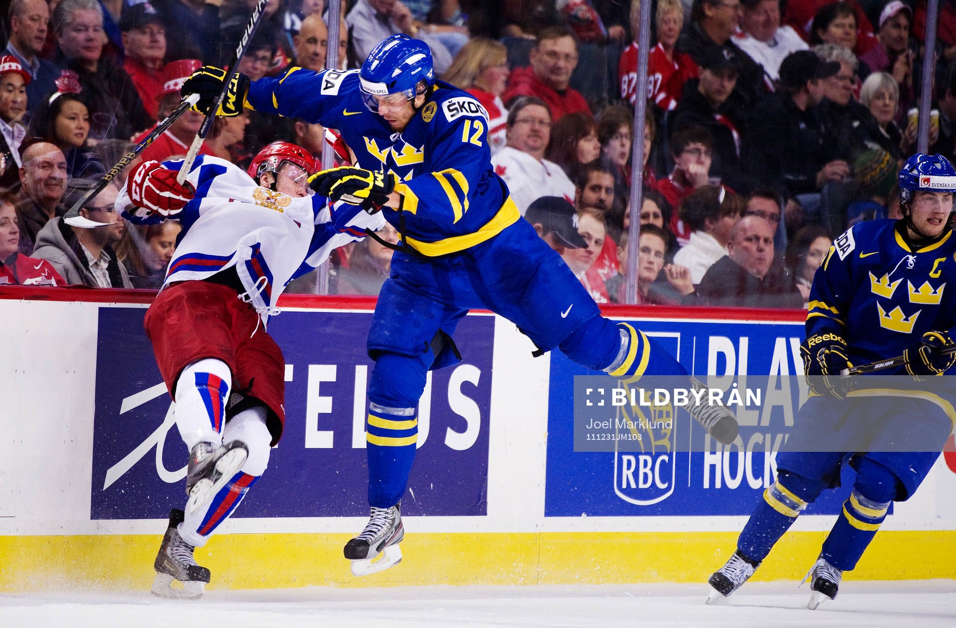 Ivan Telegin, Ryssland och Patrik Nemeth, Sverige, tackling