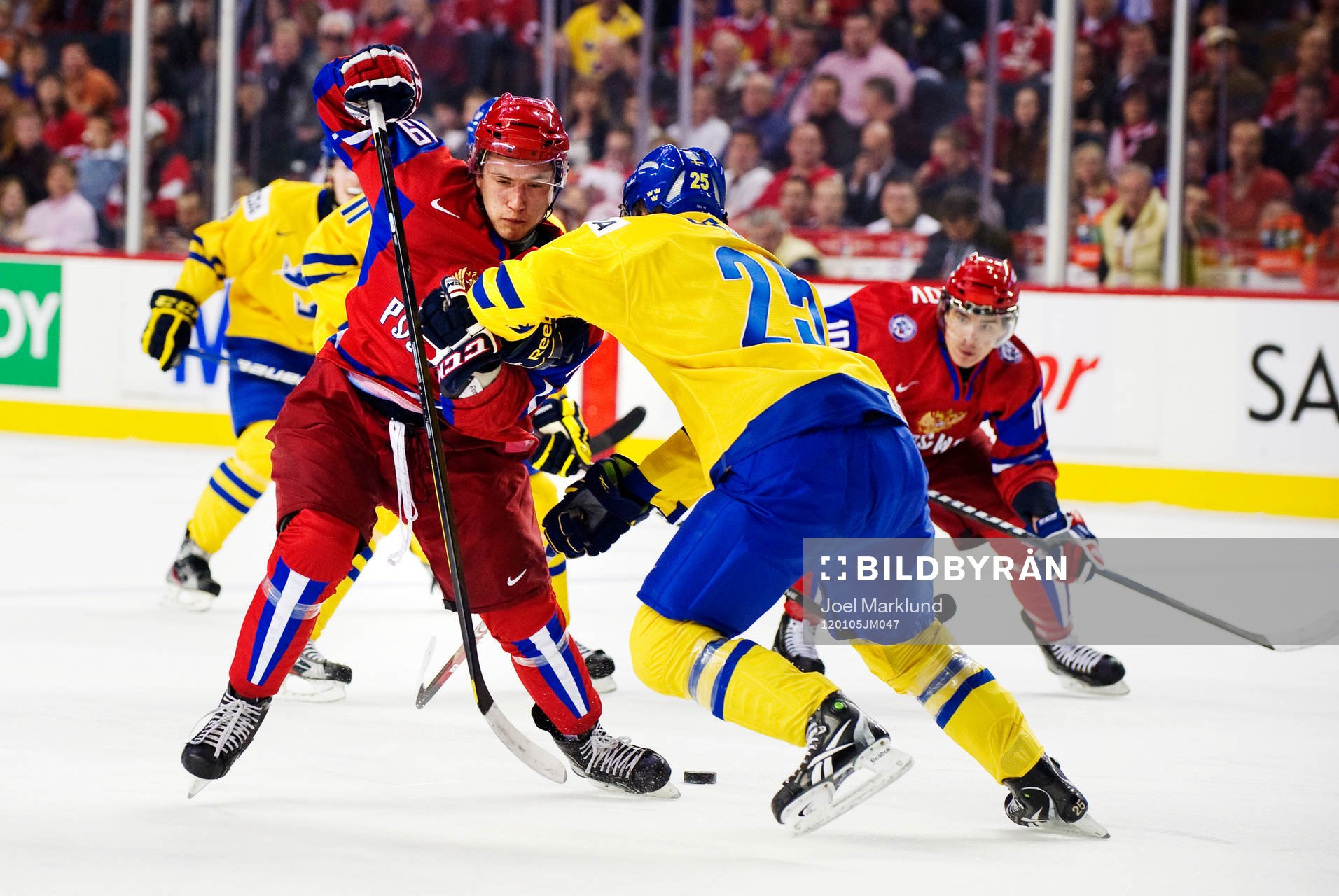 Alexander Khokhlachev, Ryssland, stoppas av Jonas Brodin,