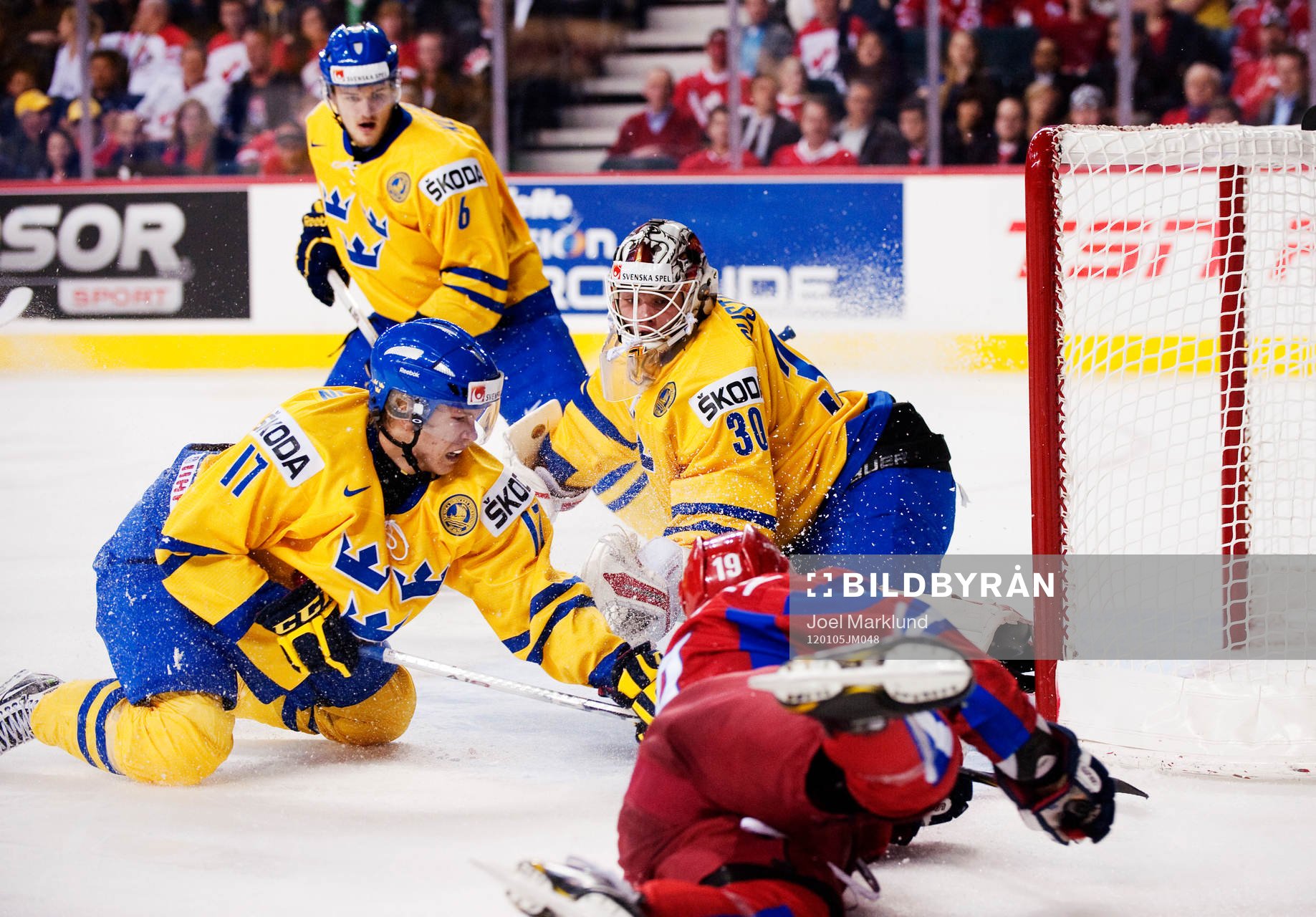 William Karlsson och Johan Gustafsson, målvakt, Sverige,