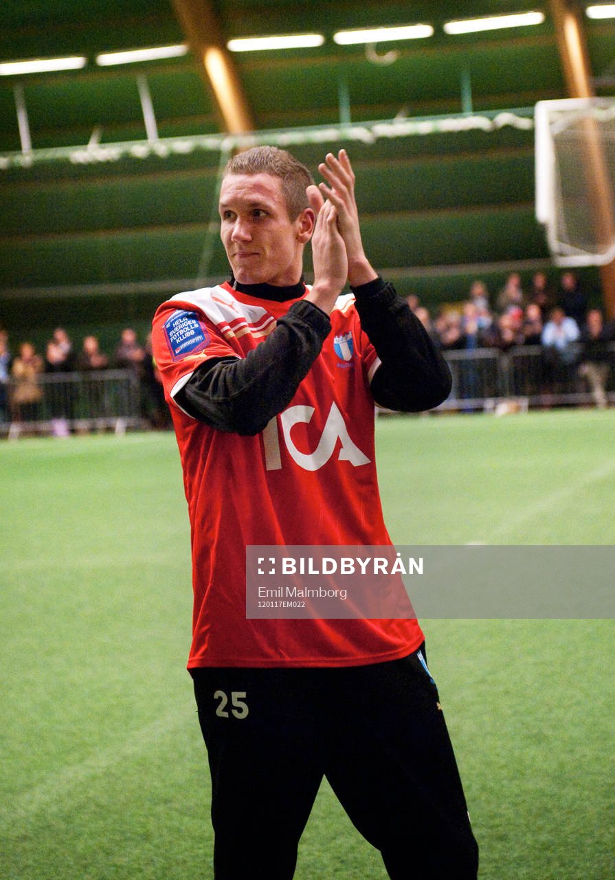 Robin Olsen, målvakt. Nyförvärv