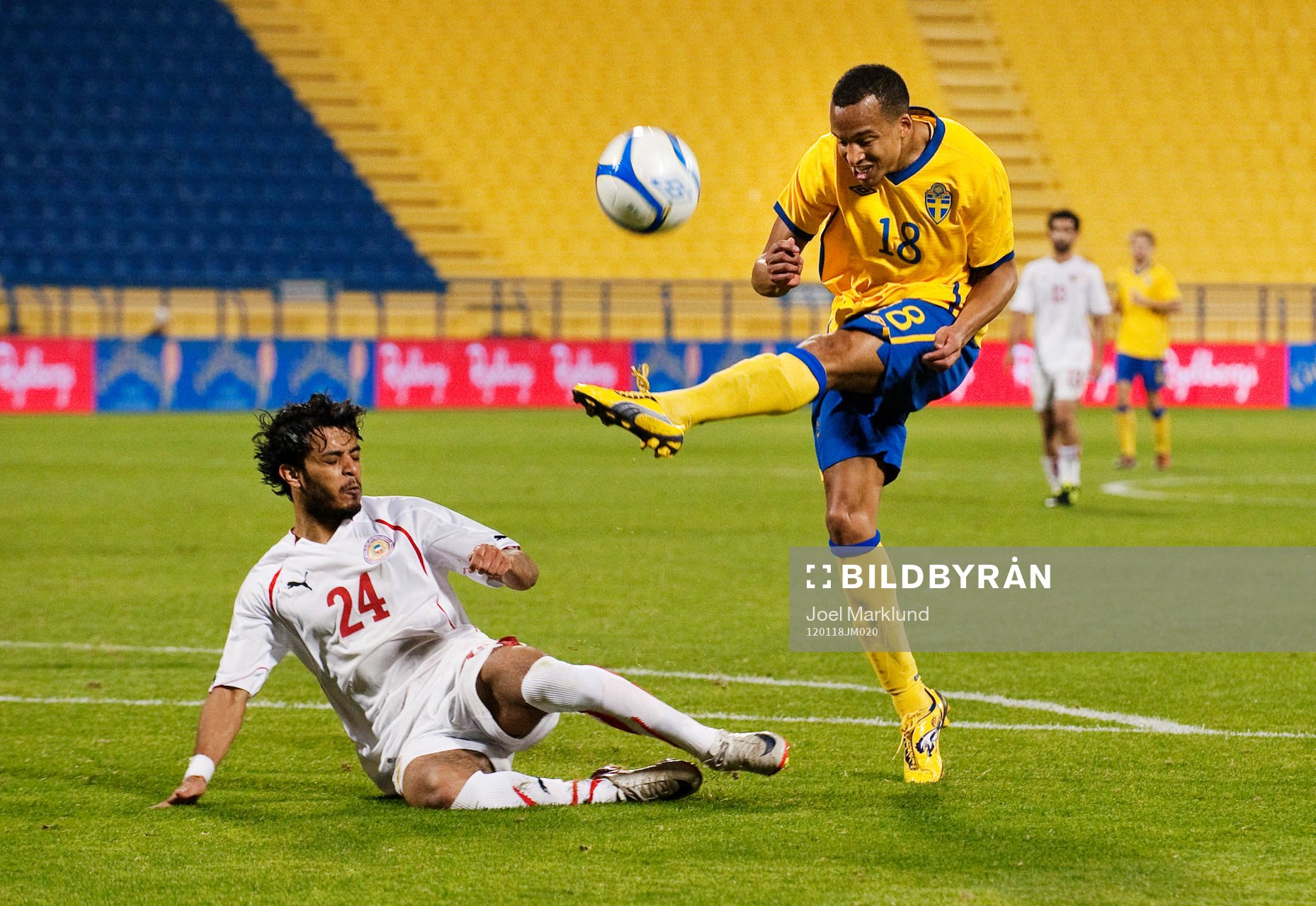 Rashed Al Hoti, Bahrain, och Marcus Olsson, Sverige