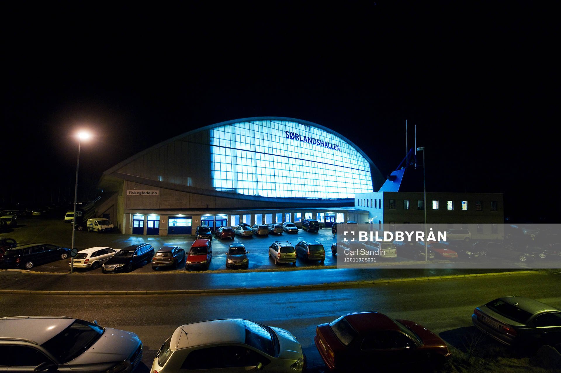 Sorlandshallen, arena, kväll
