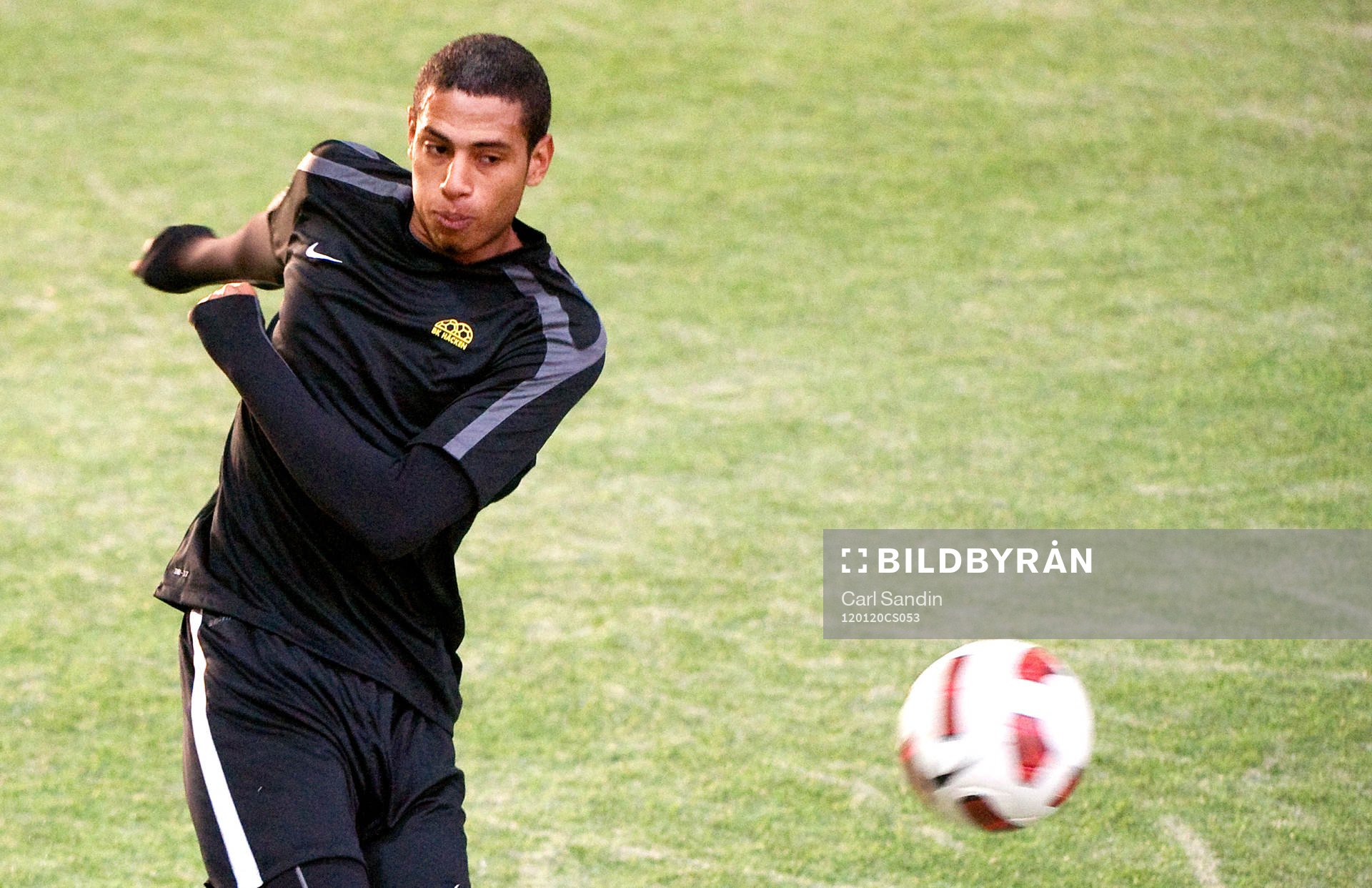 Eddie Hernandez, Häcken