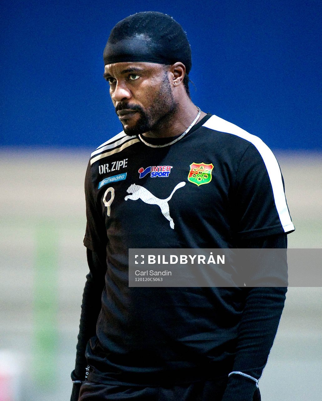 Peter Ijeh, Gais