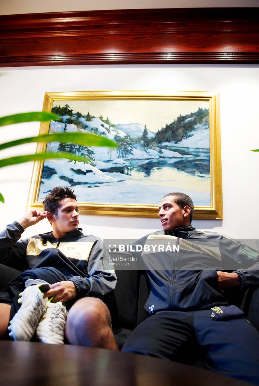 Andres Vasquez, Eddie Hernandez, Häcken