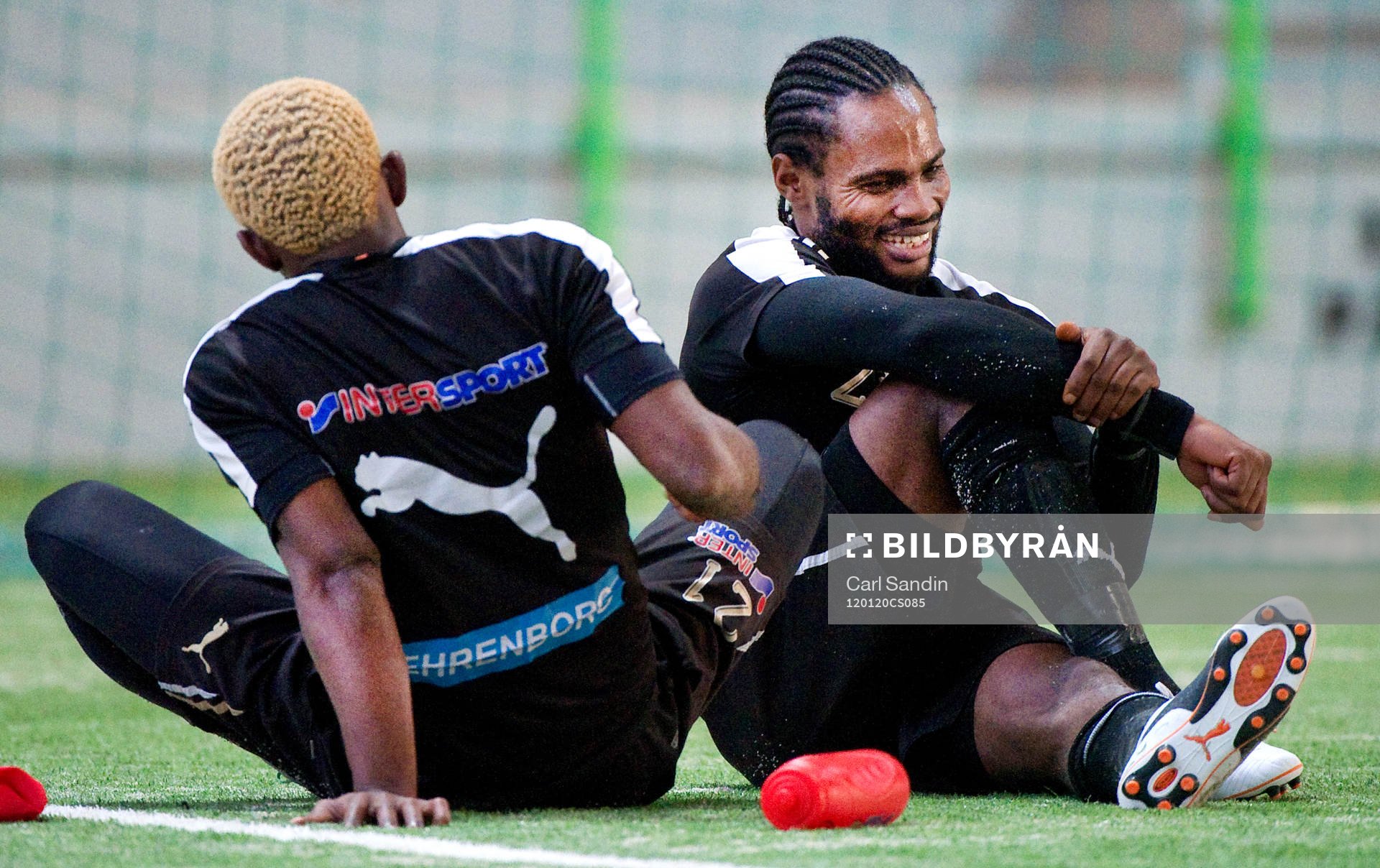Richard Ekunde, Gais