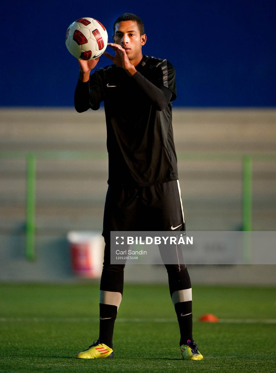 Eddie Hernandez, Häcken