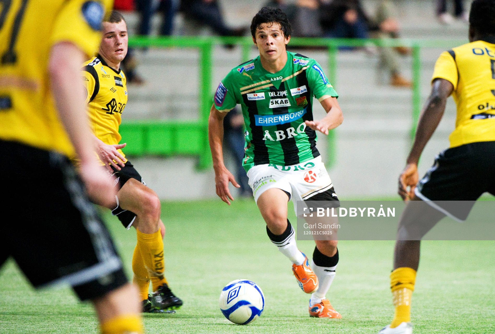 Romario Pereira Sipiao, Gais