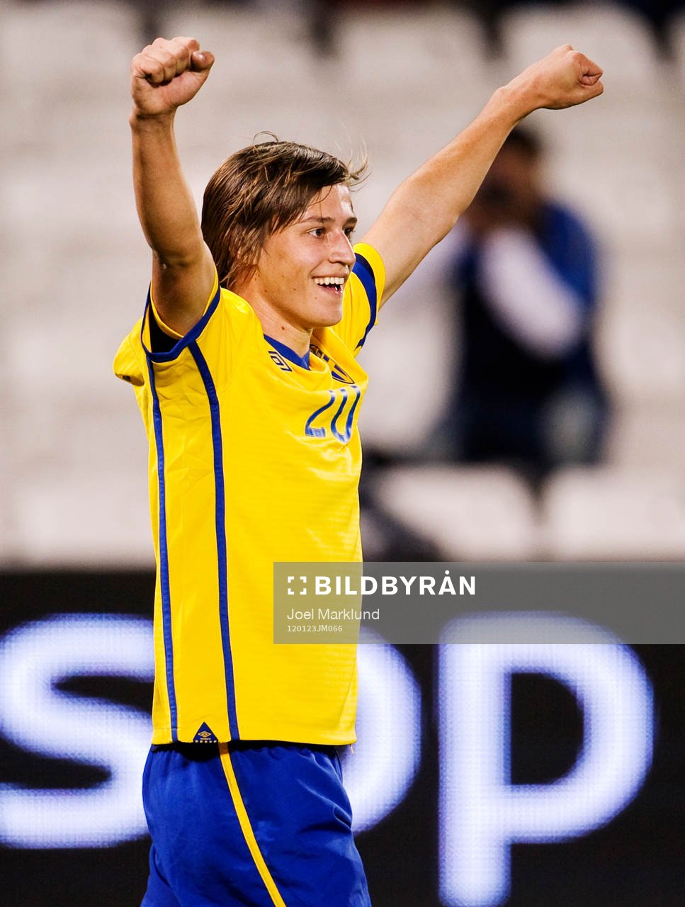 Simon Thern, Sverige, jubel