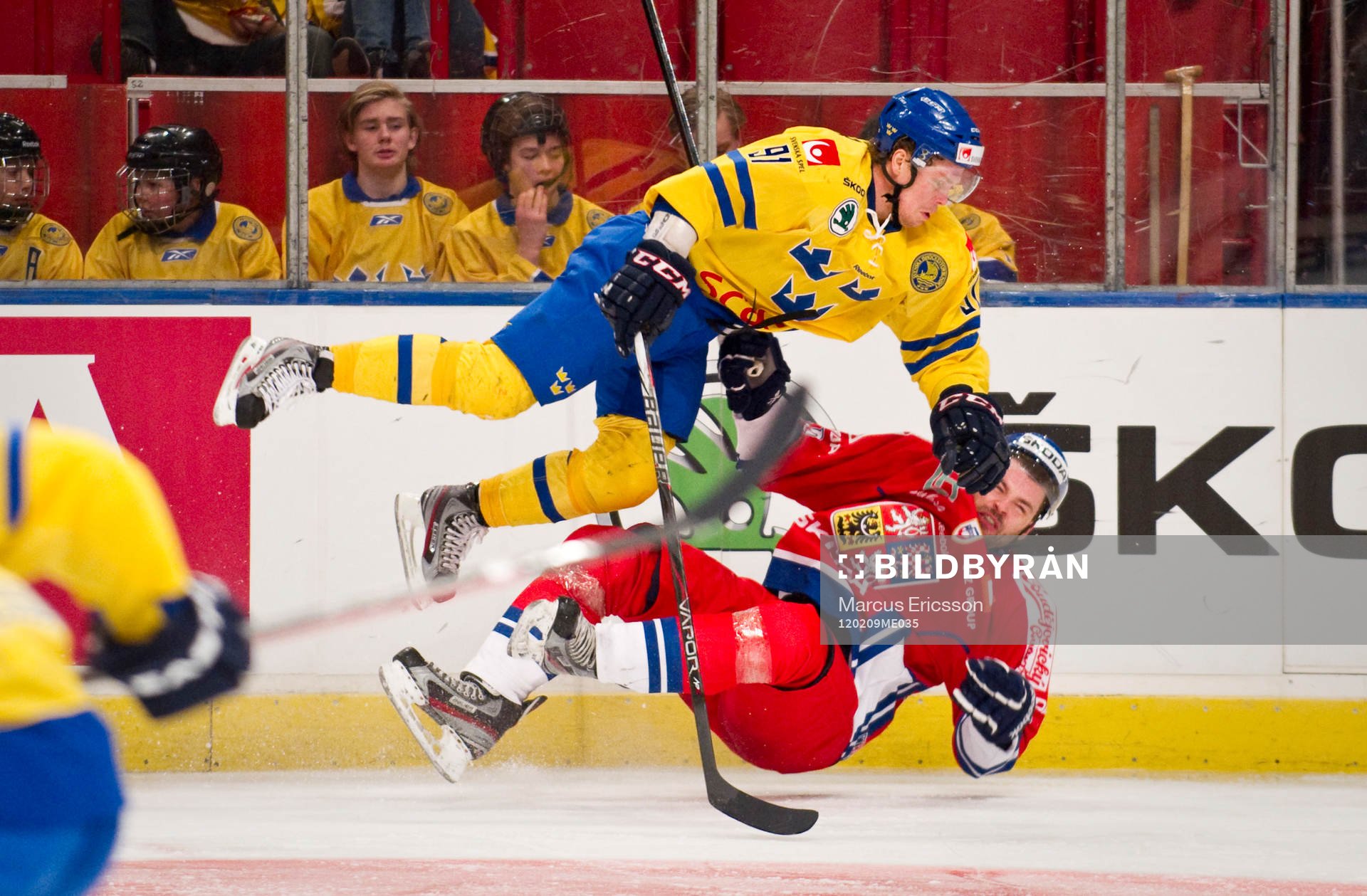 Andreas Jämtin, Sverige armbågstacklar
