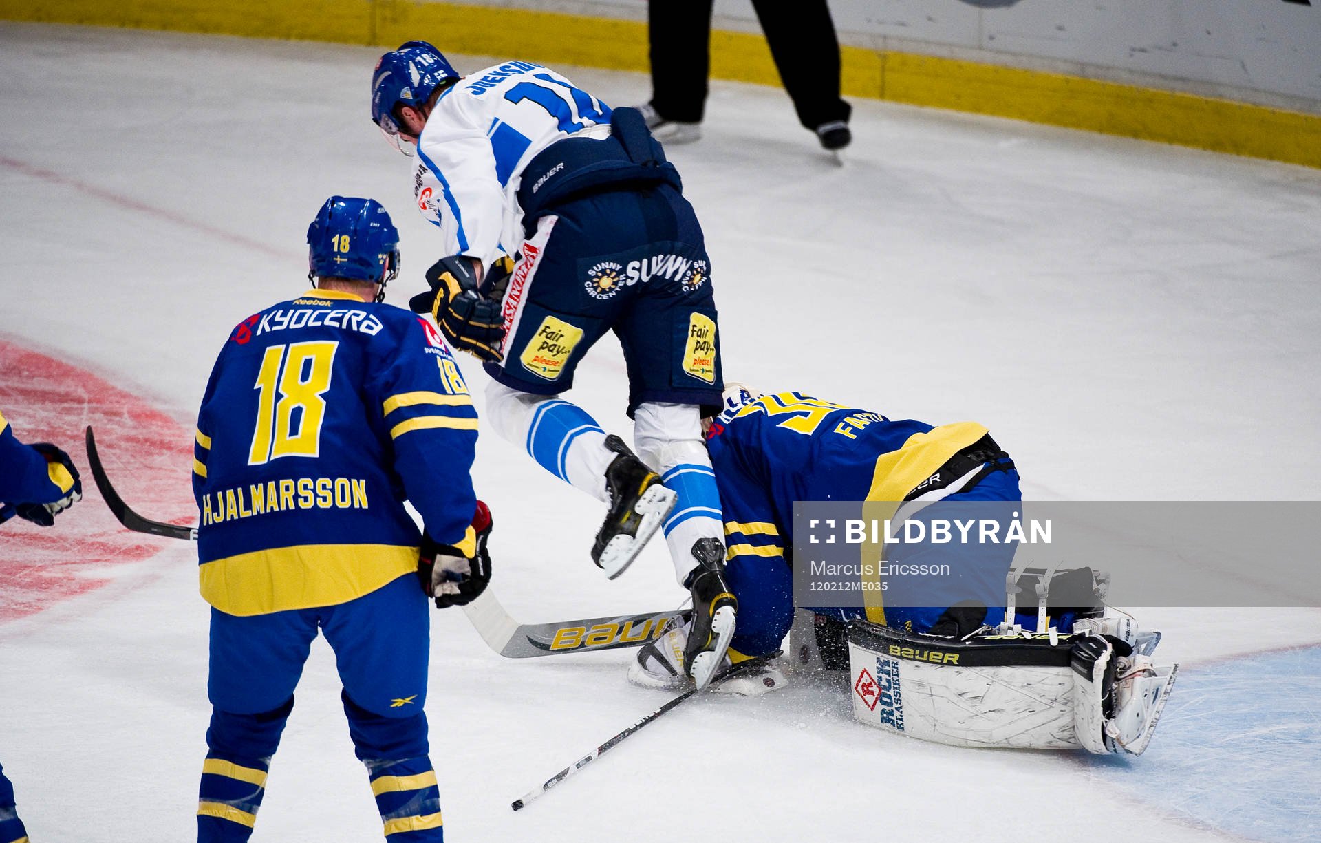 Jesse Joensuu, Finland åker över Viktor Fasth, målvakt