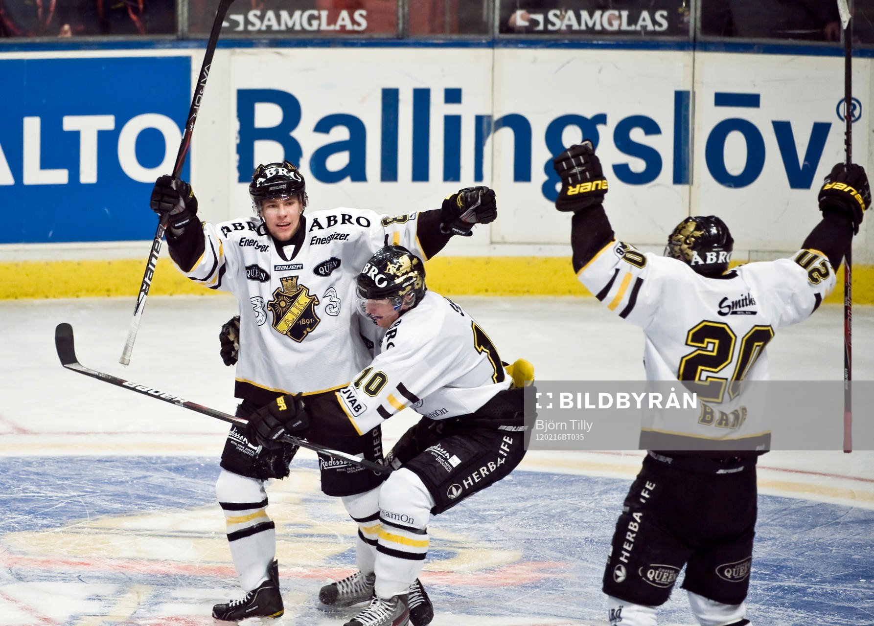 Robert Rosén och Richard Gynge, AIK  (Jubel)