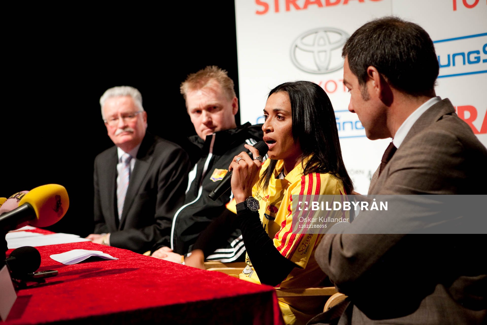 Fotboll, dam, damallsvenskan, Tyresö, presskonferens,