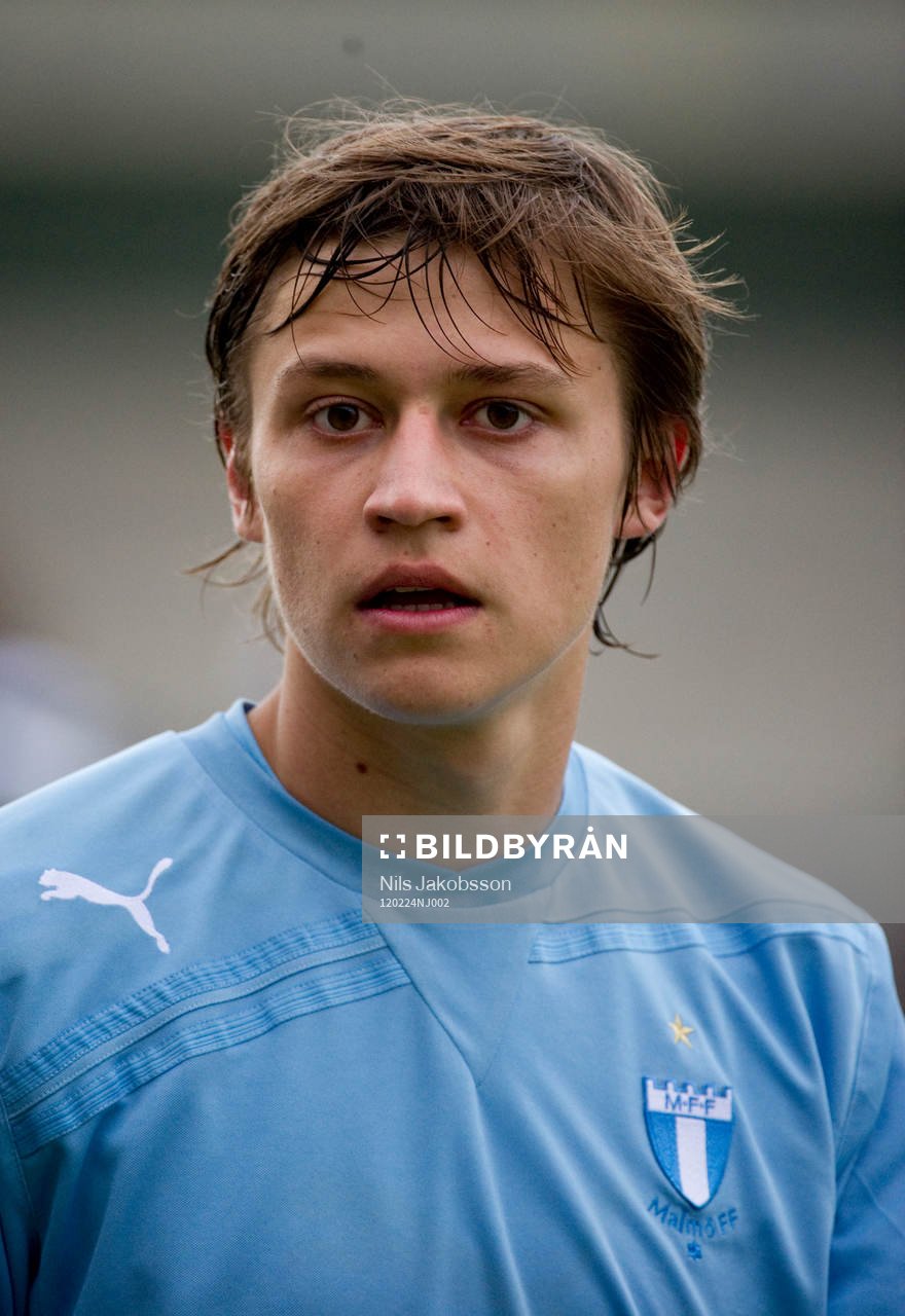 Simon Thern