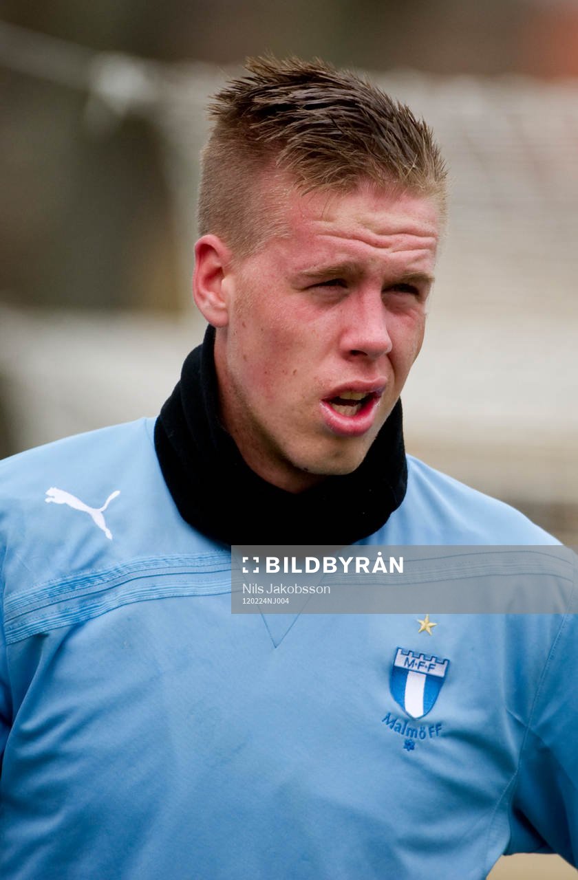 Pontus Jansson, utgick med en lättare hjärnskakning