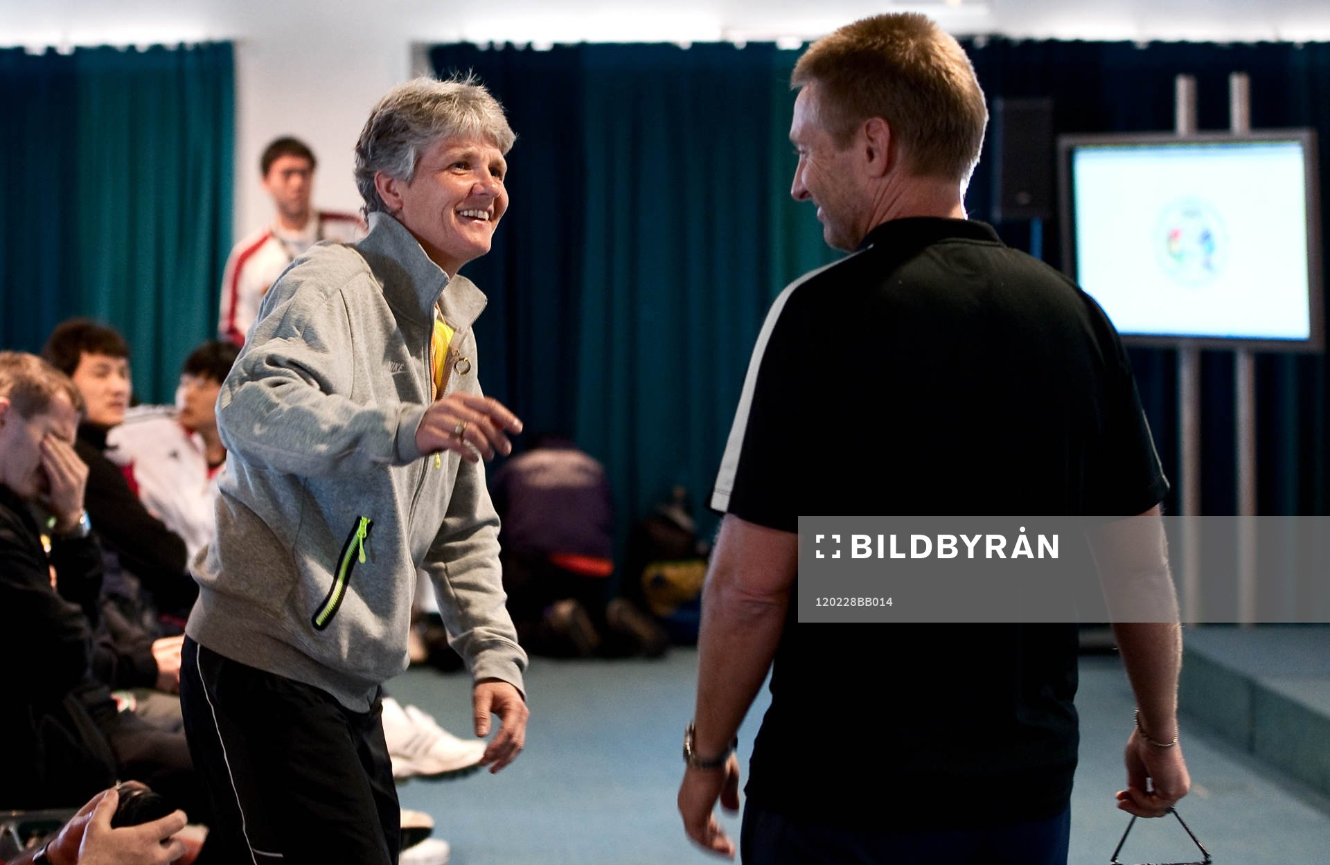  Pia Sundhage, förbundskapten, USA, Tomas Dennerby, förbundskapten, Sverige.