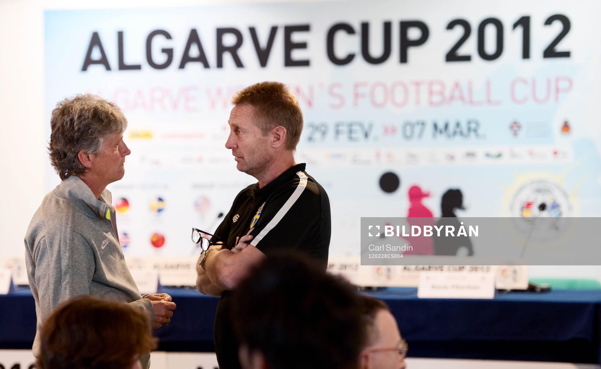  Pia Sundhage, förbundskapten, USA, Tomas Dennerby, förbundskapten, Sverige.
