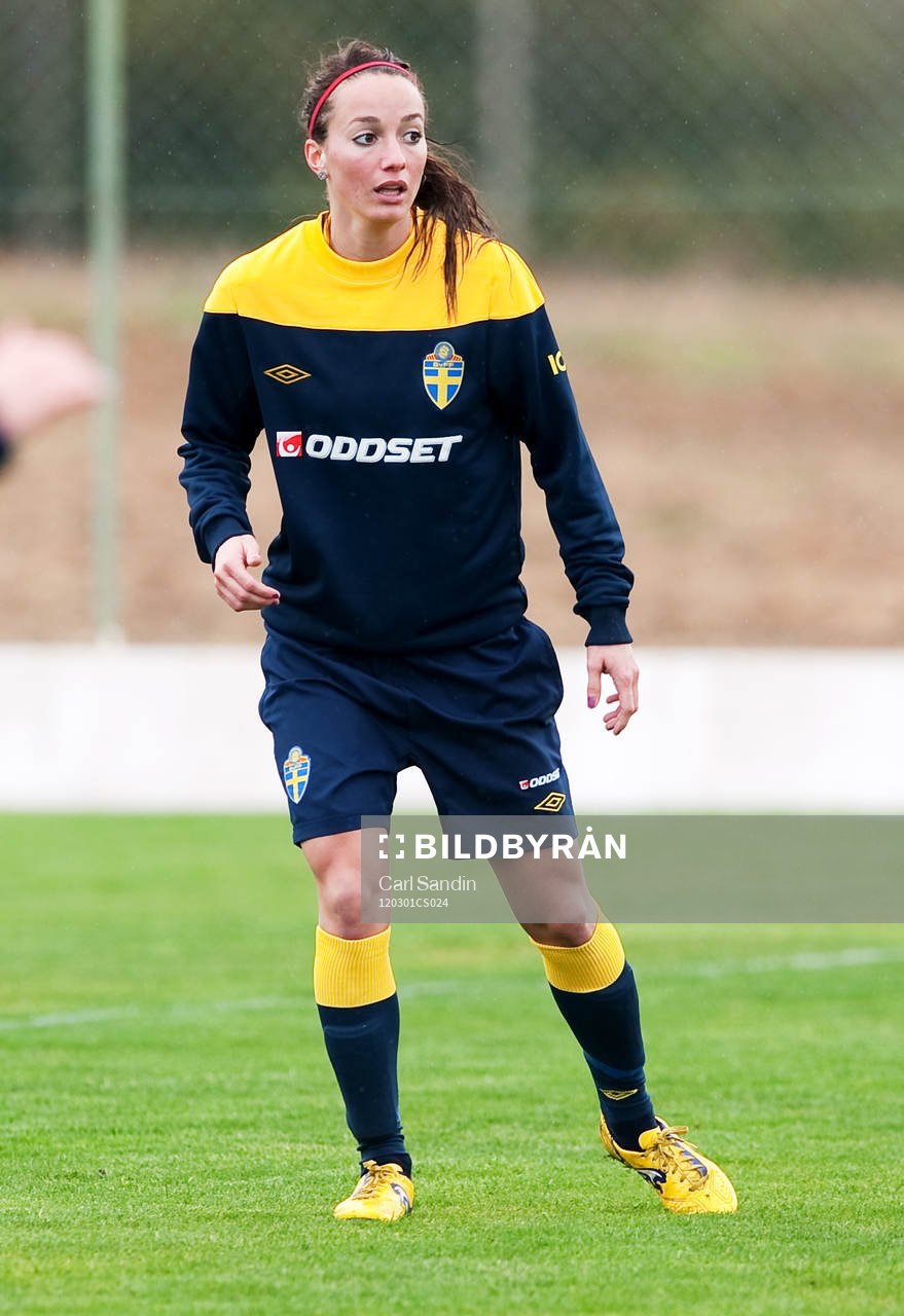 Kosovare Asllani