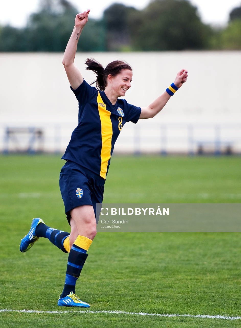Lotta Schelin, Sverige, jubel