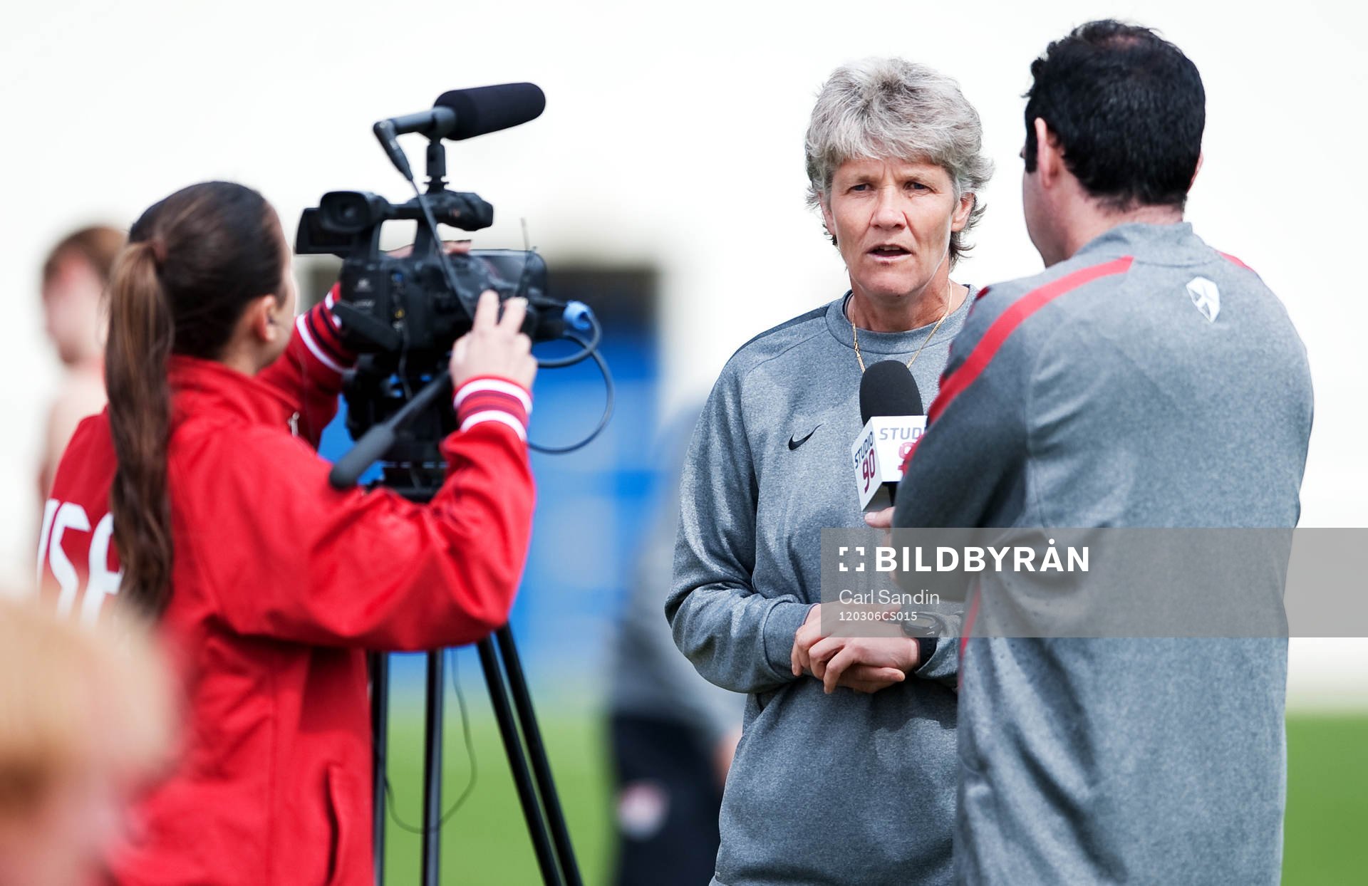 Pia Sundhage, förbundskapten