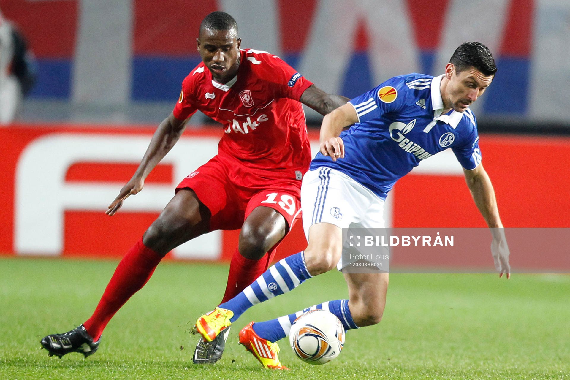 Douglas, Twente och Ciprian Marica, Schalke