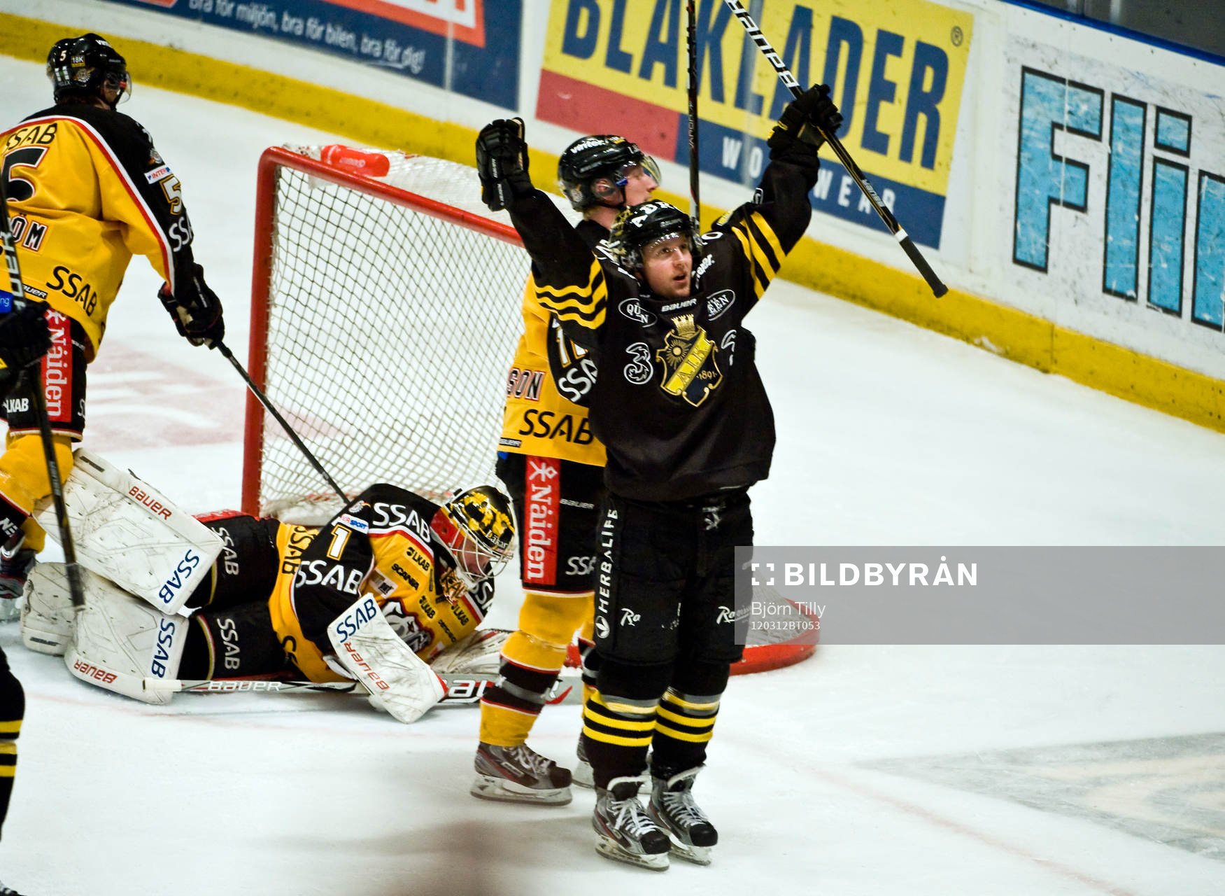 Oscar Ahlström, AIK, jubel