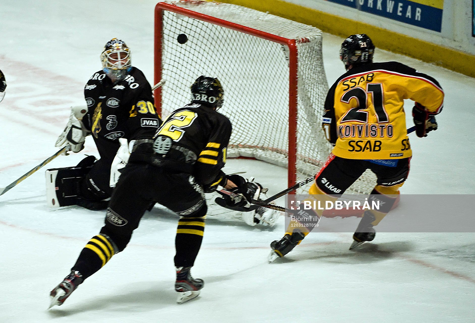 Toni Koivisto, Luleå gör 0-1 på Viktor Fast, målvakt,
