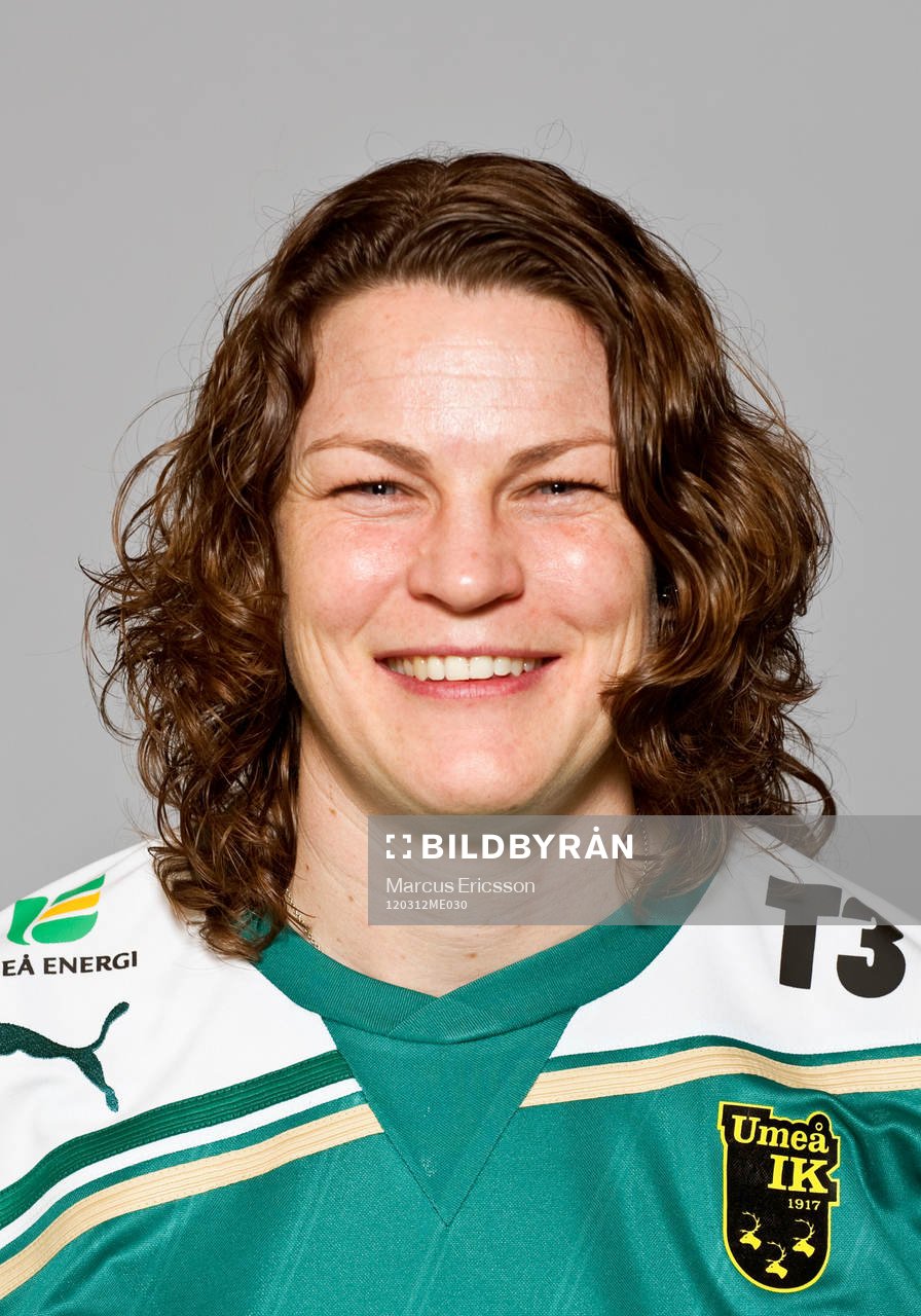 Caroline Jönsson, målvakt
