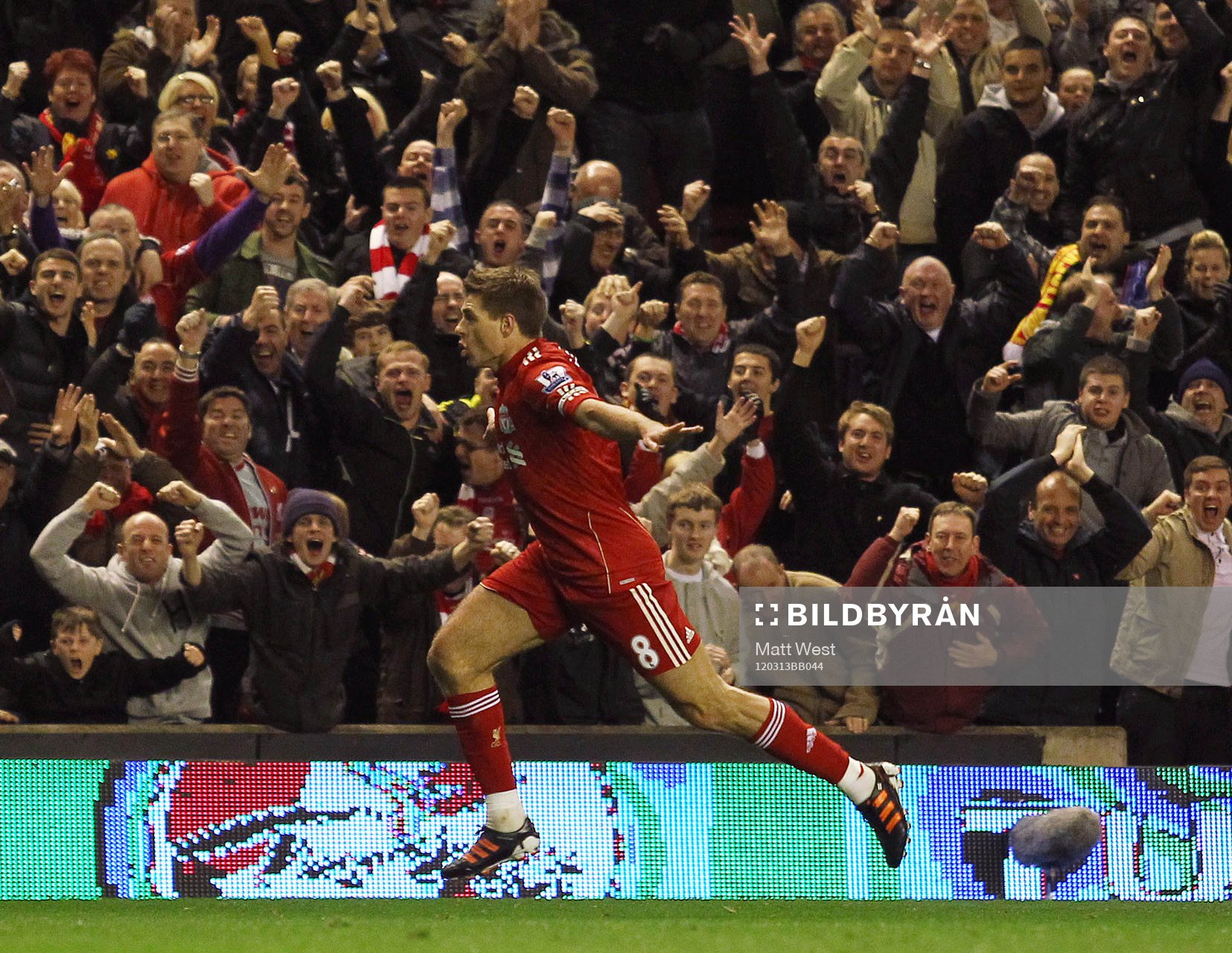 Steven Gerrard, Liverpool (Jubel)