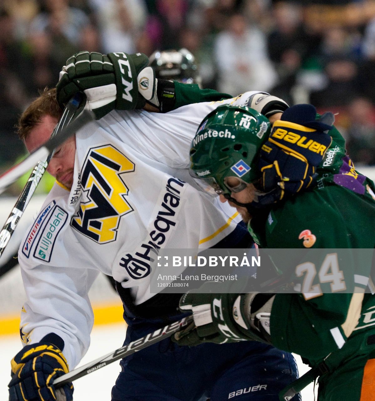 Jonas Frögren, Färjestad och Jesse Joensuu, HV71, bråk,