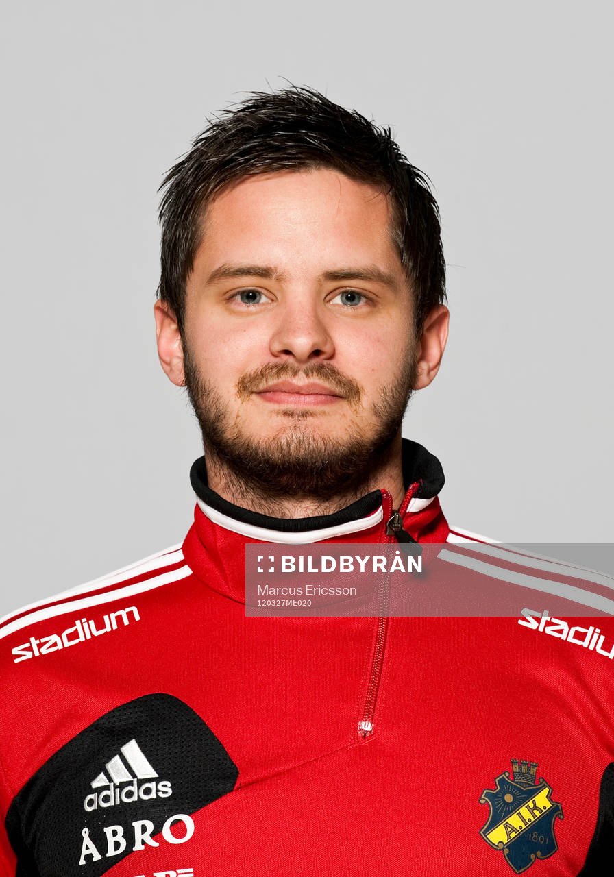 Nils Lindgren, naprapat / fystränare