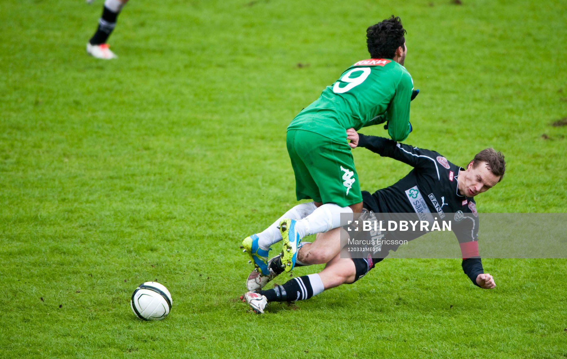 Sebastian Castro-Tello, Hammarby flyger över Jarko Hurme,