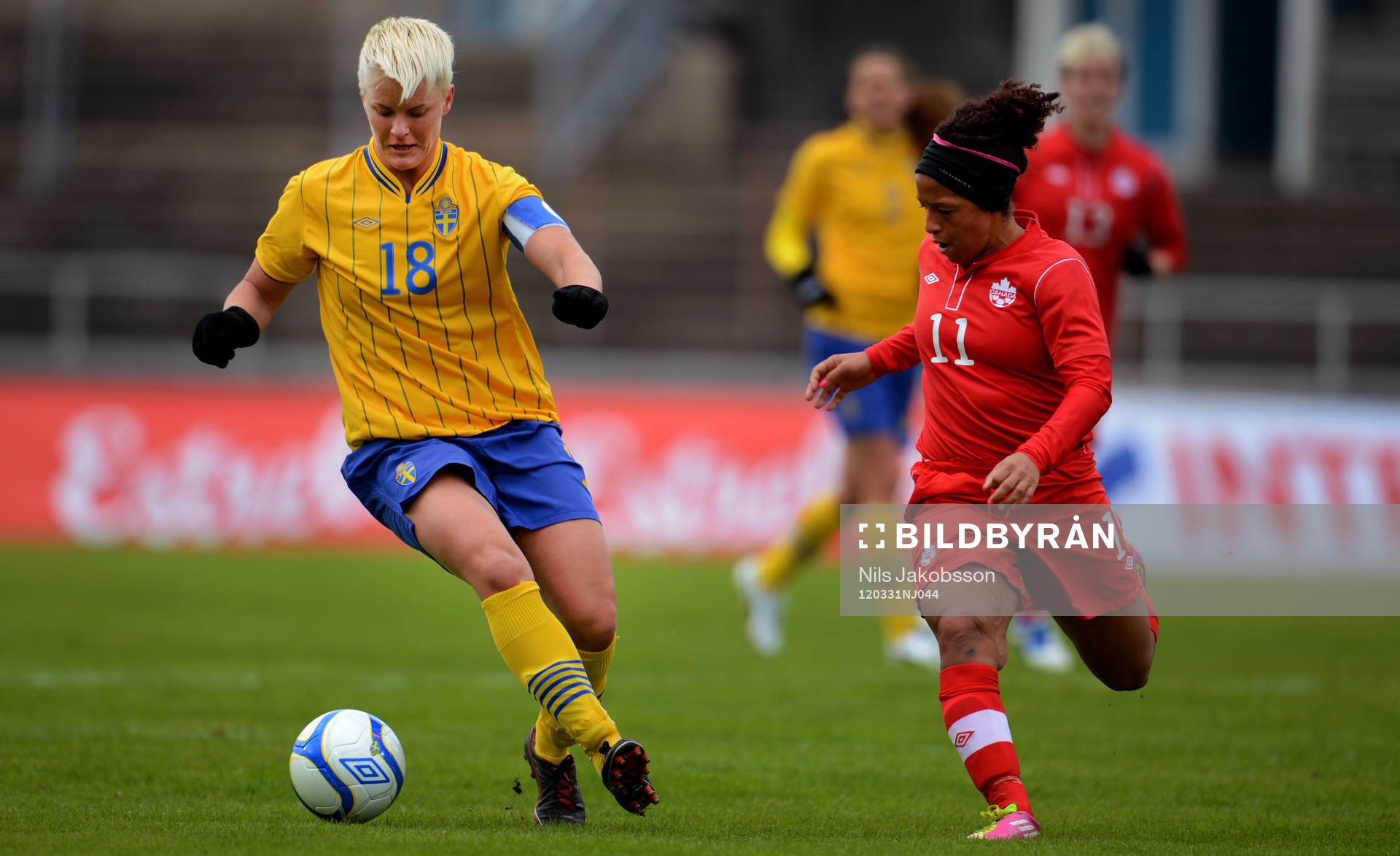 Nilla Fisher, Sverige, Desiree Scott, Kanada
