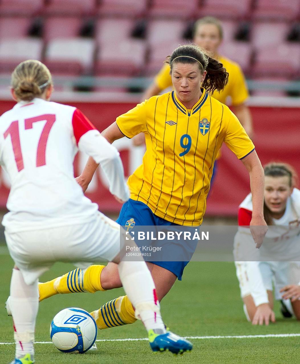 Paulina Hammarlund, Sverige