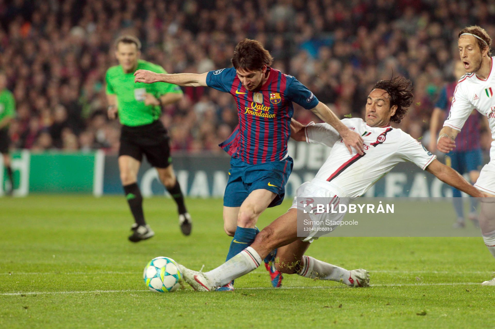 Lionel Messi, Barcelona och Alessandro Nesta, Milan