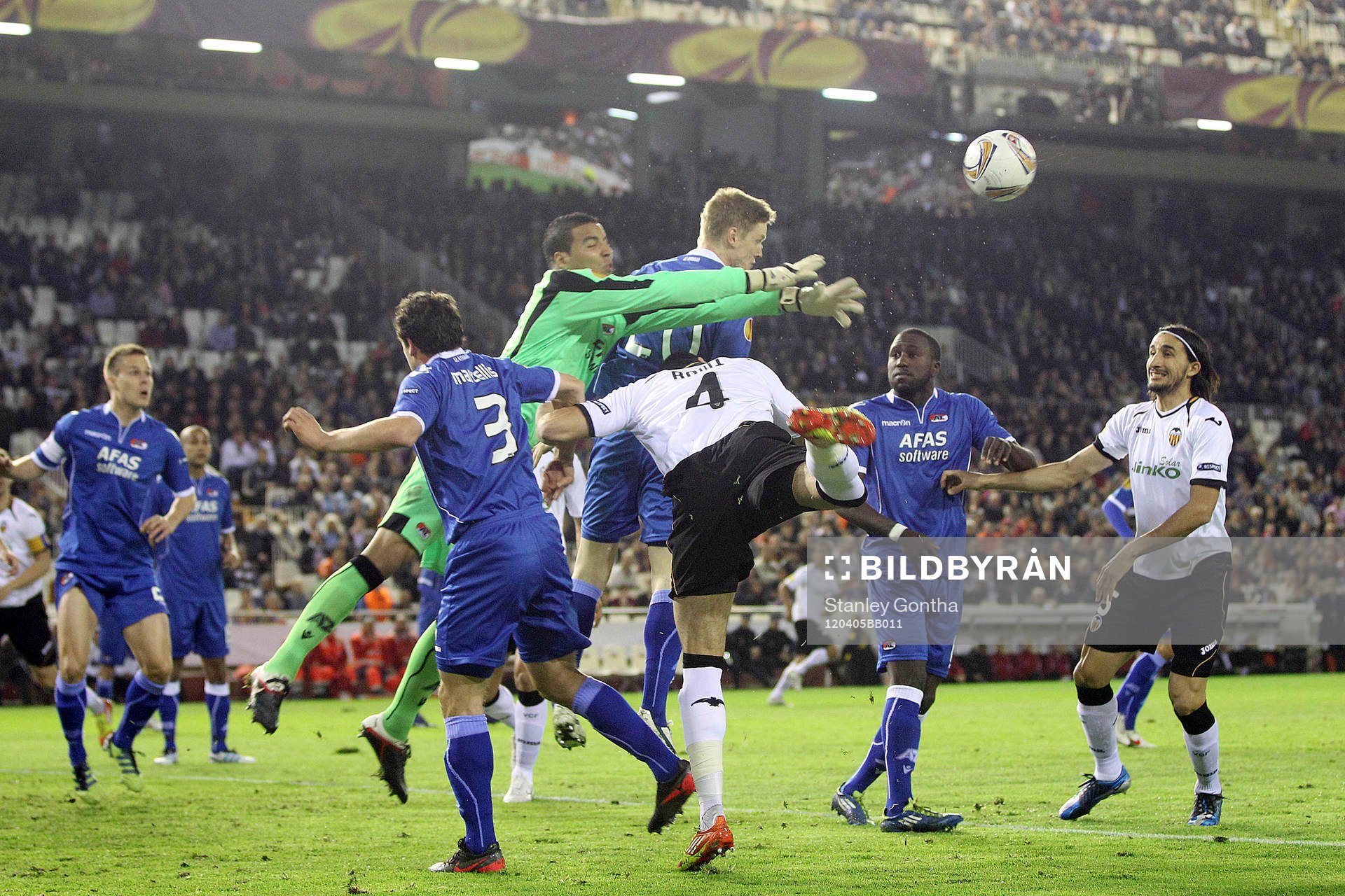 Esteban, målvakt, AZ, missar och Valencia gör 1-0
