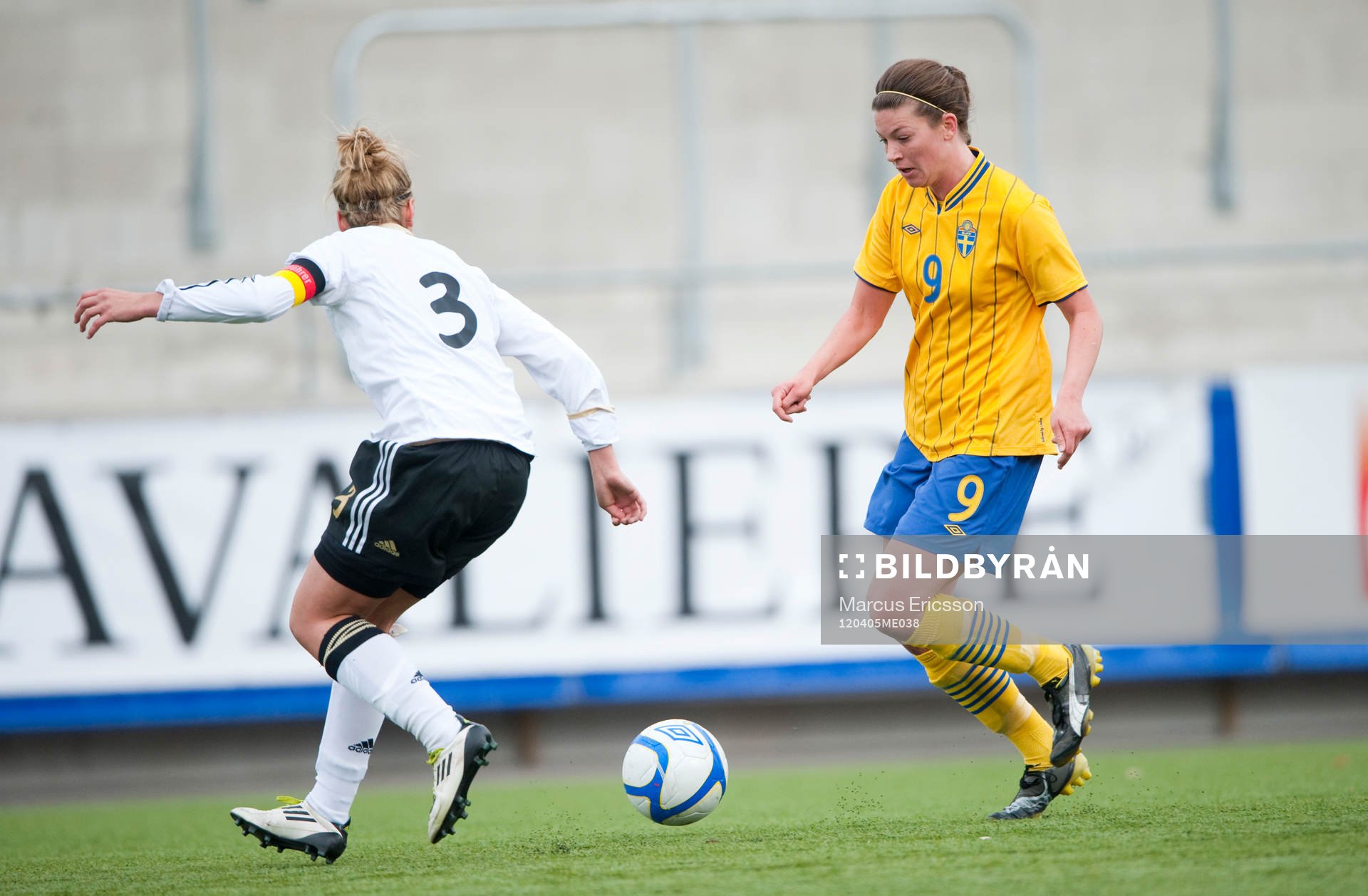 Petra Andersson, Sverige utmanar Jennifer Cramer, Tyskland