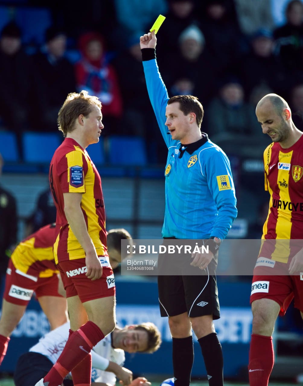Andreas Ekberg, domare ger Anders Bååth, Syrianska gult
